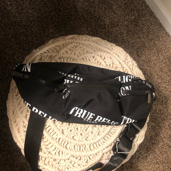 True Religion Black Fannypack Bag - Picture 3 of 6
